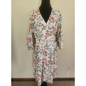 Clavin Klein Women's Floral Lined  Wrap Dress w/  Bell Sleeves Size 16